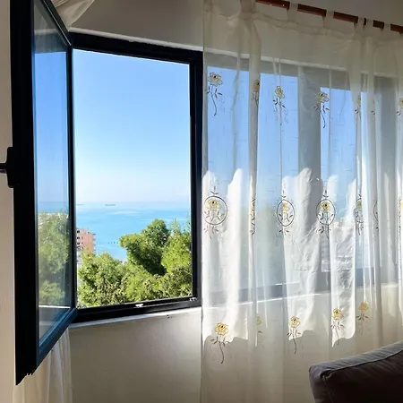Seaview Apartmán *
